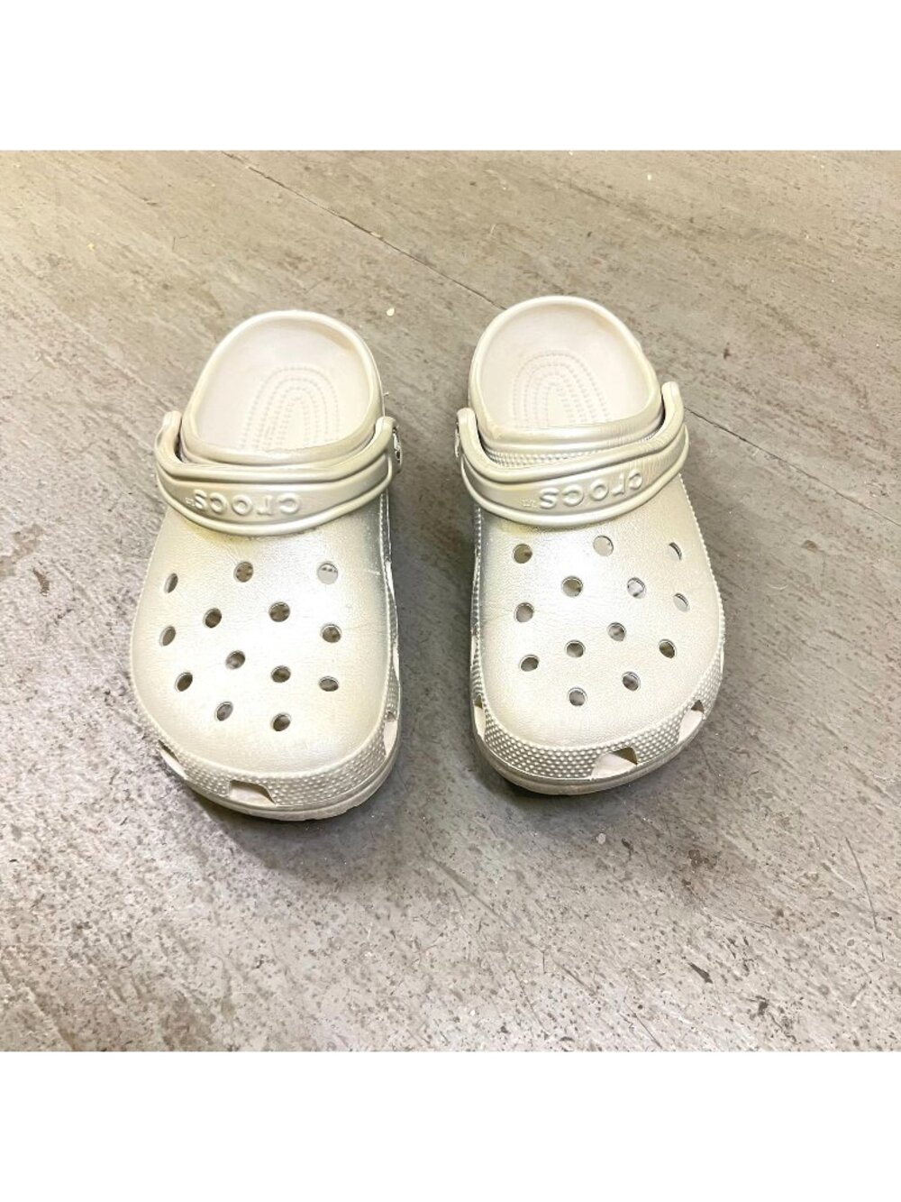 Classic Beige Crocs Size W8 M6 Clogs With Adjustable Heel Strap  Lightweight